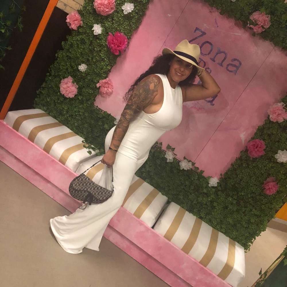 Meet your Posher, Jasmin